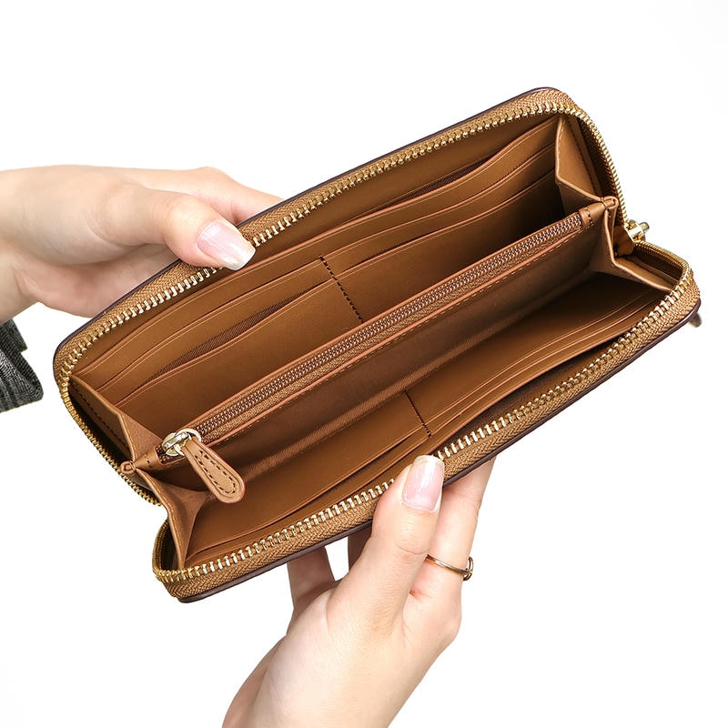 Brandol / COACH コーチ ラウンドファスナー長財布 シグネチャー