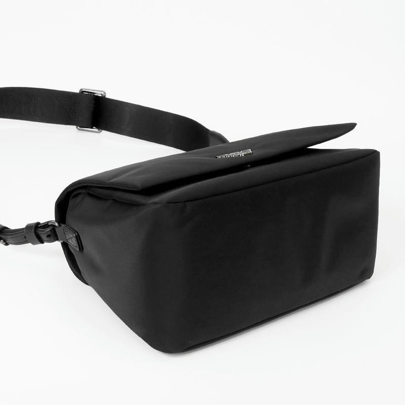 Brandol / EMPORIO ARMANI エンポリオアルマーニ ショルダーバッグ