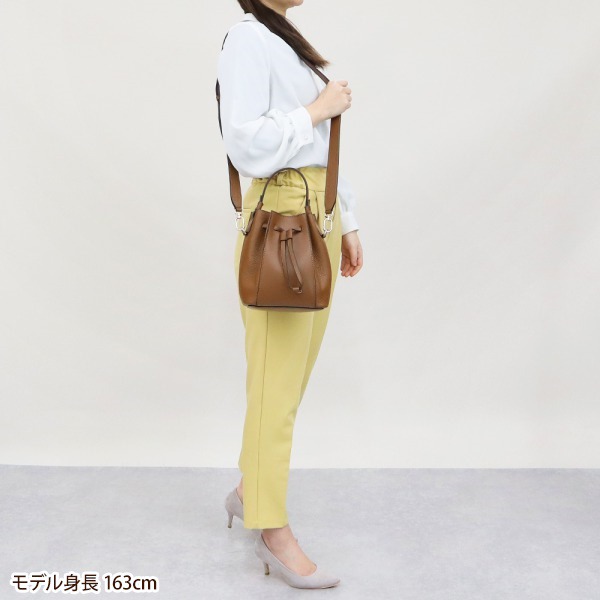 FLRA（フルラ）ミアステラ：ブラウンレザー巾着型ショルダーバッグ 楽天市場】【布袋あり】FURLA フルラ 巾着レザーバッグ レザー