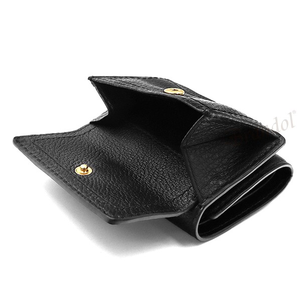 Brandol / MARC JACOBS マークジェイコブス 三つ折り財布 ソフト